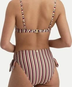 CYELL Sassy Stripe Hoog Bikinibroekje Meerkleurig, Roze, Groen Maat 44 (XXL) 10 CYELL Sassy Stripe Hoog Bikinibroekje Meerkleurig, Roze, Groen Maat 44 (XXL) -lingerie-dames-badmode Winkel 370x840 2
