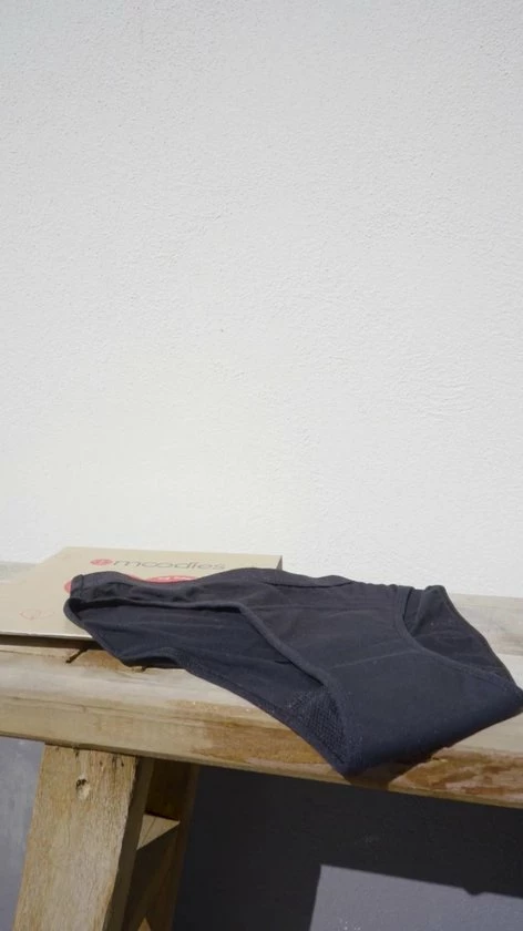 Moodies Period Undies Moodies Undies - Menstruatie- En Incontinentie Ondergoed - Bamboe Boyshort - Heavy/overnight Kruisje - Zwart - Maat L 2 Moodies Period Undies Moodies Undies - Menstruatie- En Incontinentie Ondergoed - Bamboe Boyshort - Heavy/overnight Kruisje - Zwart - Maat L - Afbeelding 2