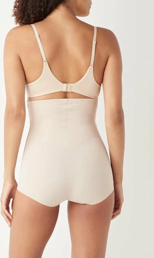 Maidenform Sleek Smoothers Dames Corrigerende Short - Nude - XL 4 Maidenform Sleek Smoothers Dames Corrigerende Short - Nude - XL - Afbeelding 4