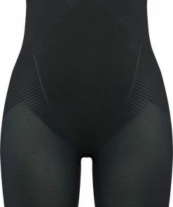 Spanx 10233R Thinstincts 2.0 High Waisted Mid Short -lingerie-dames-badmode Winkel 546x840 7