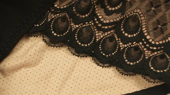 De Millennials - Shapewear Voor Billen,buik En Benen Zwart M | Corrigerend Ondergoed | Seamless Ondergoed | Dames |Afslankbroek |High Waist Ondergoed |Ultradun |Tummy Control |Lace 9 De Millennials - Shapewear Voor Billen,buik En Benen Zwart M | Corrigerend Ondergoed | Seamless Ondergoed | Dames |Afslankbroek |High Waist Ondergoed |Ultradun |Tummy Control |Lace - Afbeelding 9