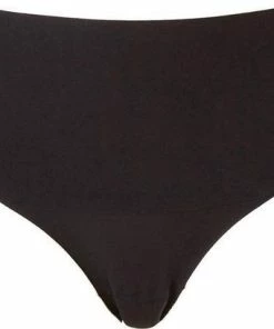 Spanx Undie-Tectable Slip - Zwart - M 14 Spanx Undie-Tectable Slip - Zwart - M -lingerie-dames-badmode Winkel 550x409 1