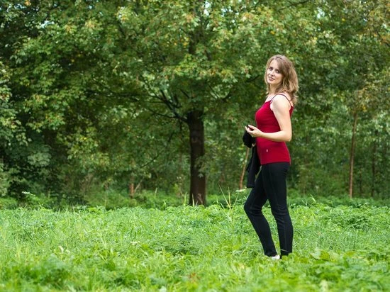 BodyWool Extra Lang Hemd Met Spaghetti Bandjes 100% Merino Wol - Rood - 38 2 BodyWool Extra Lang Hemd Met Spaghetti Bandjes 100% Merino Wol - Rood - 38 - Afbeelding 2