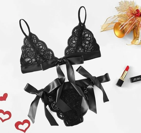 Go Go Gadget Sexy Kanten Lingerieset | Niet-voorgevormde Bh | Brazilian | Zwart | Maat L 1 Go Go Gadget Sexy Kanten Lingerieset | Niet-voorgevormde Bh | Brazilian | Zwart | Maat L