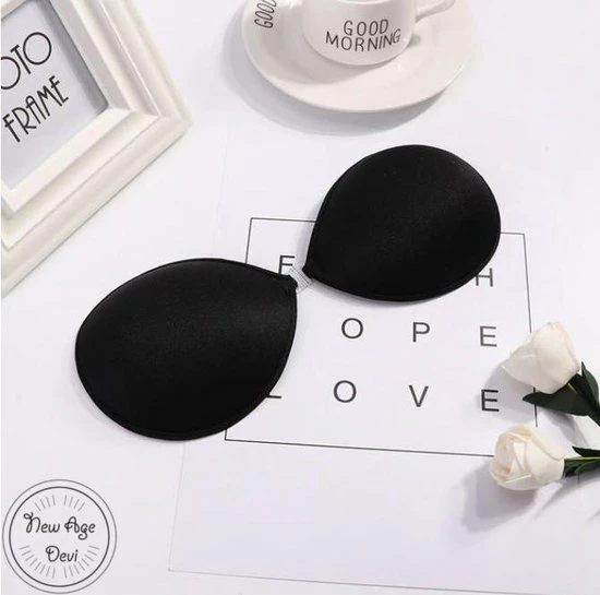 New Age Devi Strapless Bra - Zelfklevende BH - Rugloze Bh - Push-Up Beha - Plakbeha - Herbruikbaar - Zwart - Cup B 1 New Age Devi Strapless Bra - Zelfklevende BH - Rugloze Bh - Push-Up Beha - Plakbeha - Herbruikbaar - Zwart - Cup B