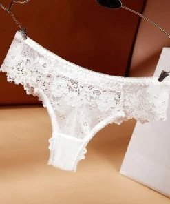 Merkloos Vrouw Kant Ondergoed - Zwart&Wit Strings - Gratis Vervoer- Kanten Lingerie - Transparante Thong Uitgehold - Maat S -lingerie-dames-badmode Winkel 550x550 172
