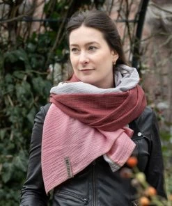 Knit Factory Fay Pareo - XL Sjaal - Stranddoek - Terra/Roest - 100% Biologisch Katoen -lingerie-dames-badmode Winkel 550x550 207