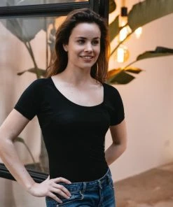 Anti Zweet Shirt - Fibershirts® - Ingenaaide Okselpads - Ondershirt - Zwart - Ronde Hals - Dames - Maat L -lingerie-dames-badmode Winkel 550x550 214