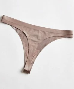 Merkloos Naadloos Ondergoed - Maat M - 3 Stuks/verpakking - Spoorloze Bikini - Seamless Underwear - Size M - Second Skin Thongs - 3pcs/pack -Traceless Bikini -lingerie-dames-badmode Winkel 550x550 423