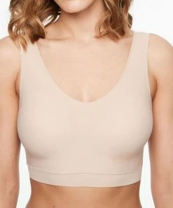 Chantelle Top Met Vulling - Soft Stretch - Padded Top - M - Huidskleur -lingerie-dames-badmode Winkel 550x550 433