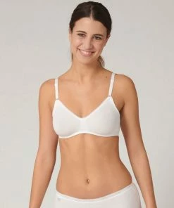 Sloggi Dames Basic N BH Zonder Beugel Wit-C-70 -lingerie-dames-badmode Winkel 550x598 3