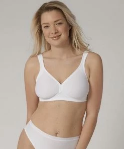 Triumph Modern Soft + Cotton N Beha - Wit - Maat C95 -lingerie-dames-badmode Winkel 550x602 1