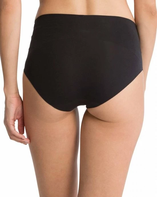 Spanx Undie-Tectable Slip - Zwart - M 2 Spanx Undie-Tectable Slip - Zwart - M - Afbeelding 2