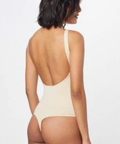 MAGIC Bodyfashion Low Back Body Latte Vrouwen - Maat L -lingerie-dames-badmode Winkel 550x733 57