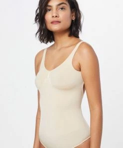 MAGIC Bodyfashion Low Back Body Latte Vrouwen - Maat L -lingerie-dames-badmode Winkel 550x733 58