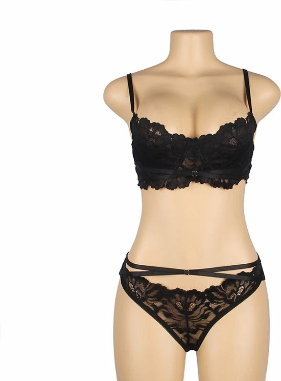 Merkloos Beha Set Met Bij Passende String - Kant Met Bloemen - Maat 48/50 1 Merkloos Beha Set Met Bij Passende String - Kant Met Bloemen - Maat 48/50