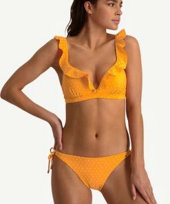 Beachlife Velvet Dot Strik Bikinibroekje - Oranje - Gestipt -lingerie-dames-badmode Winkel 550x814 2