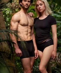 Bamboo Essentials - T Shirt Dames - Ronde Hals - 3 Stuks - Zwart - M - Bamboe Ondershirt - Onderhemd - Dames Shirts Korte Mouw 5 Bamboo Essentials - T Shirt Dames - Ronde Hals - 3 Stuks - Zwart - M - Bamboe Ondershirt - Onderhemd - Dames Shirts Korte Mouw -lingerie-dames-badmode Winkel 550x824 1