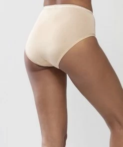 Mey Tailleslip Mey Lights Dames 89201 - Beige - 46 -lingerie-dames-badmode Winkel 550x825 101