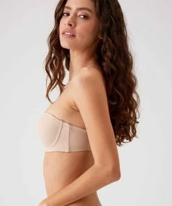 Viuma Milano Viuma Vrouw Beige 602061 Strapless Beha Bh Zonder Beugel Dagelijks Comfort Hoogwaardig Kwaliteit 6 Viuma Milano Viuma Vrouw Beige 602061 Strapless Beha Bh Zonder Beugel Dagelijks Comfort Hoogwaardig Kwaliteit -lingerie-dames-badmode Winkel 550x825 84